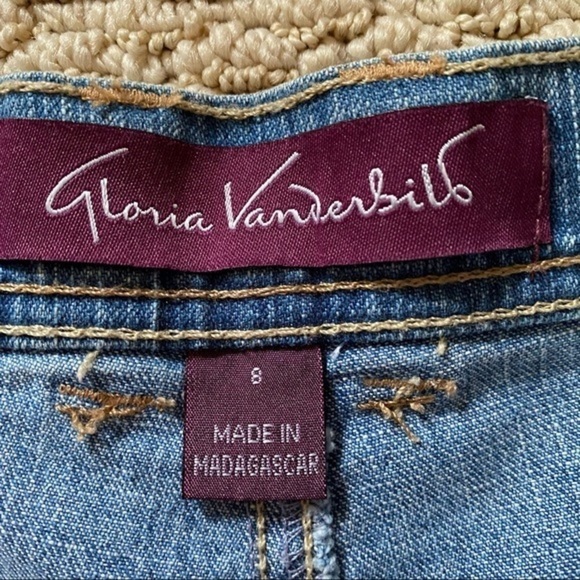 Gloria Vanderbilt Amanda Blue Denim Light Wash High Rise Straight Leg Jeans 8 - Picture 3 of 15